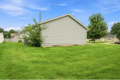 482 Pinewood Drive, North Aurora, IL 60542 - Photo 24