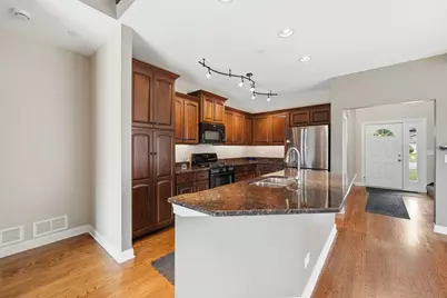 19830 Mulroy Circle, Tinley Park, IL 60487 - Photo 10