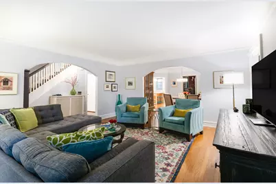 4949 N Kostner Avenue, Chicago, IL 60630 - Photo 4
