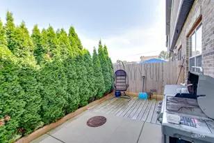 463 E Potter St, Wood Dale, IL 60191 - Photo 26