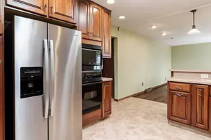6225 Brown's Pkwy, Loves Park, IL 61111 - Photo 32