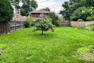 4521 Center Ave, Lyons, IL 60534 - Photo 14