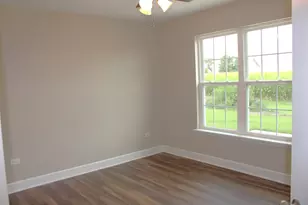 520 Carriage Ct, Dwight, IL 60420 - Photo 10