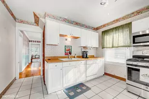 5040 N Monitor Ave, Chicago, IL 60630 - Photo 12