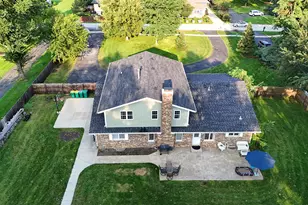 530 1st St, Lemont, IL 60439 - Photo 4