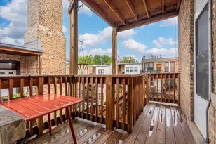 869 W Cornelia Ave, Chicago, IL 60657 - Photo 20