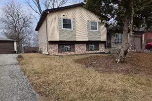 611 Andover St, Chicago Heights, IL 60411 - Photo 1