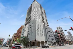 330 W Grand Ave, Chicago, IL 60654 - Photo 1