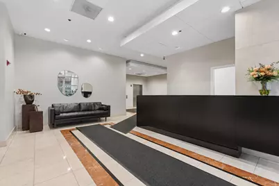 330 W Grand Avenue #1403, Chicago, IL 60654 - Photo 2
