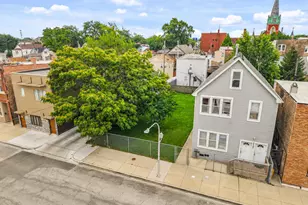 2753 W 38th St, Chicago, IL 60632 - Photo 2
