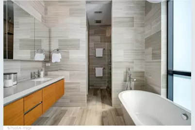 2029 N Hoyne Avenue, Chicago, IL 60647 - Photo 28