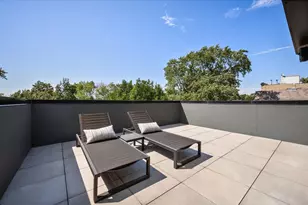 2029 N Hoyne Ave, Chicago, IL 60647 - Photo 42