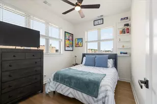 4030 N California Ave, Chicago, IL 60618 - Photo 16