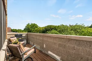 4030 N California Ave, Chicago, IL 60618 - Photo 8