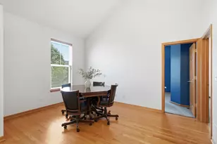 5560 Cambridge Way, Hanover Park, IL 60133 - Photo 18