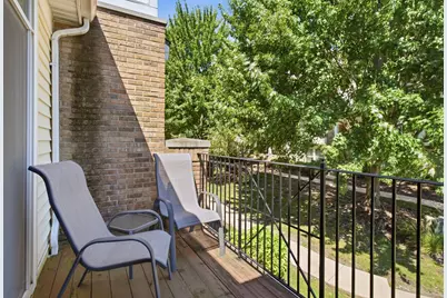 5560 Cambridge Way, Hanover Park, IL 60133 - Photo 12
