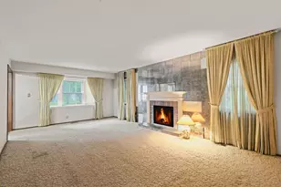 1054 Alden Ln, Buffalo Grove, IL 60089 - Photo 4