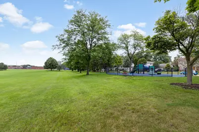1054 Alden Lane, Buffalo Grove, IL 60089 - Photo 16