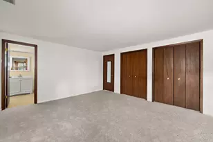 4204 N Keystone Ave, Chicago, IL 60641 - Photo 18