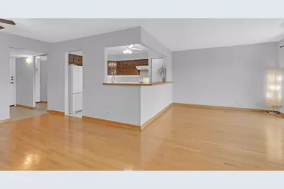 9374 Landings Street #402, Des Plaines, IL 60016 - Photo 6
