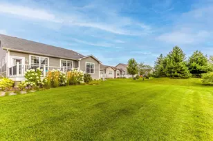 7 Melrose Pl, Hawthorn Woods, IL 60047 - Photo 30