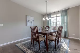 7 Melrose Pl, Hawthorn Woods, IL 60047 - Photo 12