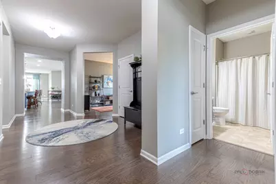 7 Melrose Place, Hawthorn Woods, IL 60047 - Photo 4