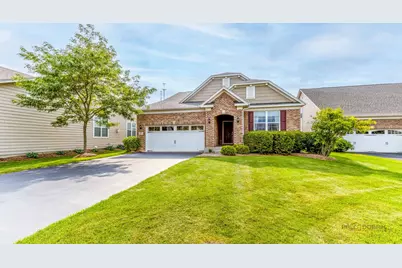 7 Melrose Place, Hawthorn Woods, IL 60047 - Photo 2