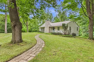 1120 Murphy Woods Ln, Rockford, IL 61107 - Photo 2
