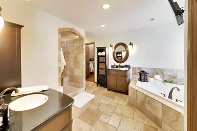 1693 Moorland Lane, Crystal Lake, IL 60014 - Photo 32