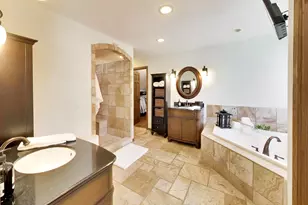 1693 Moorland Ln, Crystal Lake, IL 60014 - Photo 32