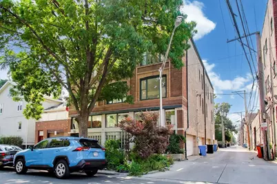 1757 W Sunnyside Avenue #A, Chicago, IL 60640 - Photo 2