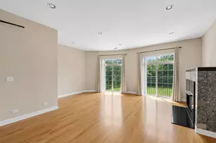 6425 W Touhy Ave, Chicago, IL 60646 - Photo 10