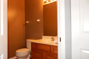 5612 Wildspring Dr, Lake in the Hills, IL 60156 - Photo 20