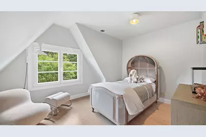 705 W Chestnut Street, Hinsdale, IL 60521 - Photo 8