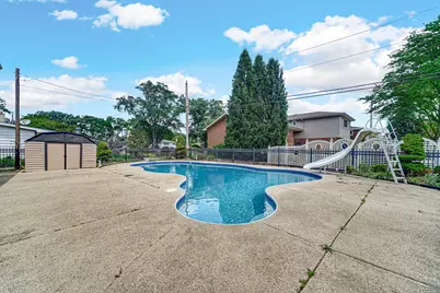 495 E Park Manor Court, Elmhurst, IL 60126 - Photo 26