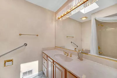495 E Park Manor Court, Elmhurst, IL 60126 - Photo 14