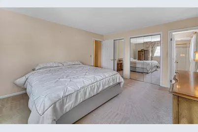 495 E Park Manor Court, Elmhurst, IL 60126 - Photo 20