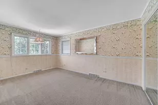 495 E Park Manor Ct, Elmhurst, IL 60126 - Photo 16