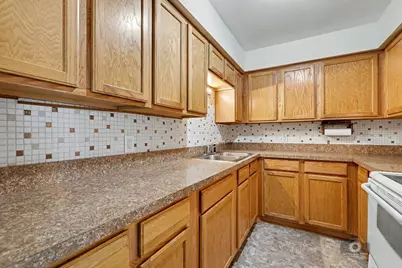 222 Madison Street #109, Joliet, IL 60435 - Photo 8