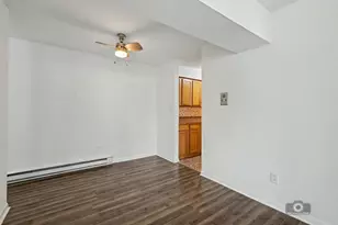 222 Madison St, Joliet, IL 60435 - Photo 14