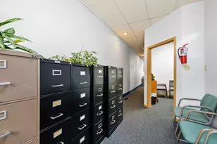 5003 W 95th St, Oak Lawn, IL 60453 - Photo 4