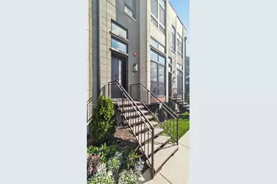6227 D S Ellis Avenue, Chicago, IL 60637 - Photo 1