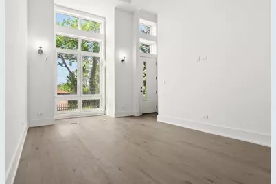 6227 D S Ellis Avenue, Chicago, IL 60637 - Photo 2