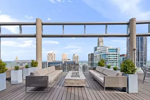 600 N Fairbanks Ct, Chicago, IL 60611 - Photo 24