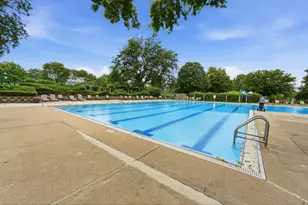 1811 Carlisle Ct, Schaumburg, IL 60194 - Photo 20