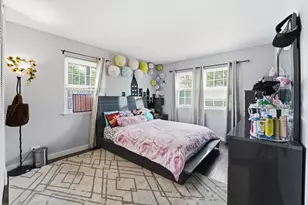 1811 Carlisle Ct, Schaumburg, IL 60194 - Photo 8