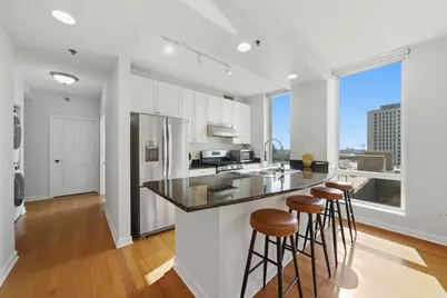 1250 S Michigan Avenue #1009, Chicago, IL 60605 - Photo 2