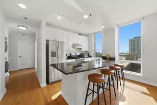 1250 S Michigan Ave, Chicago, IL 60605 - Photo 2