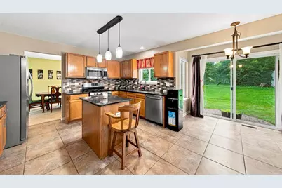 25727 W Woodland Drive, Round Lake, IL 60073 - Photo 10